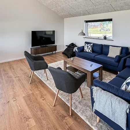 Gorgeous In With Wifi Holiday home